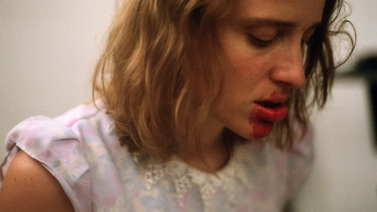 Dogtooth