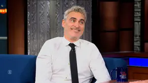 Joaquin Phoenix, Megan Stalter