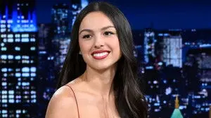 Olivia Rodrigo, Keri Russell, Andrea Bocelli, Lauren Daigle