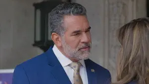 "En otra relación"