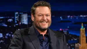 Blake Shelton/Desi Lydic