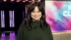 Valerie Bertinelli, Fortune Feimster, Henry Lloyd-Hughes